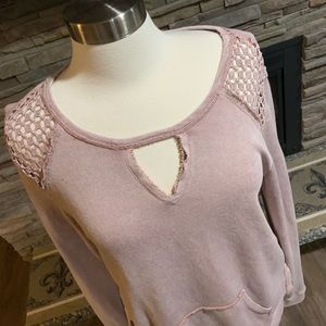 Maurice’s pink cut out long sleeve sweatshirt